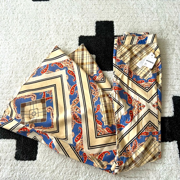 Free People groovy vintage bell bottoms with raw hem. Sz 26. New with tags! - Picture 3 of 3